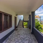 Tus A1 Apartman
