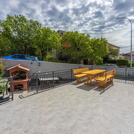 Tus A1 Apartment *